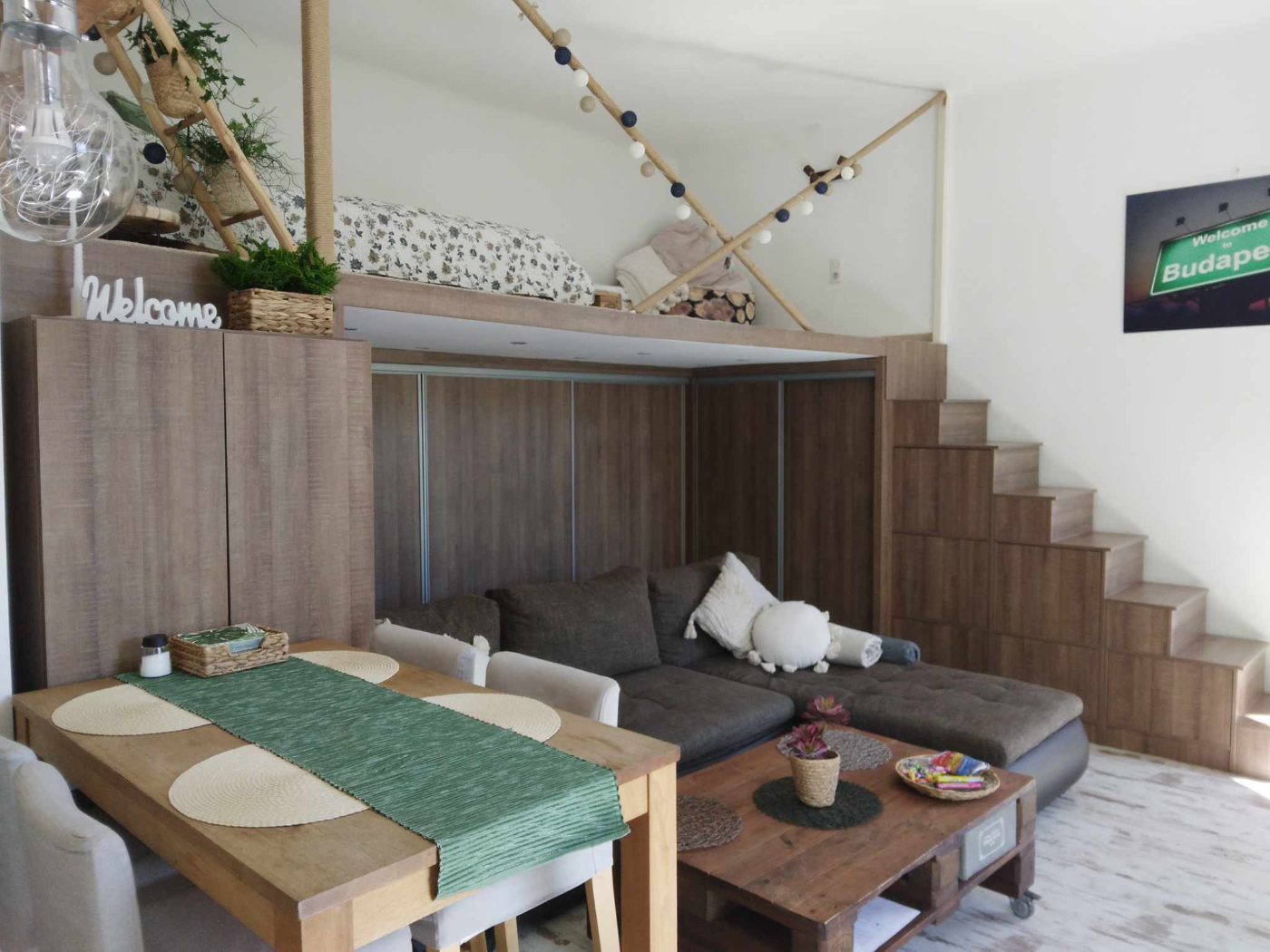 Asztalos S. str. studio