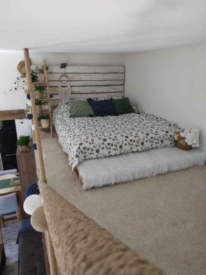 Asztalos S. str. studio