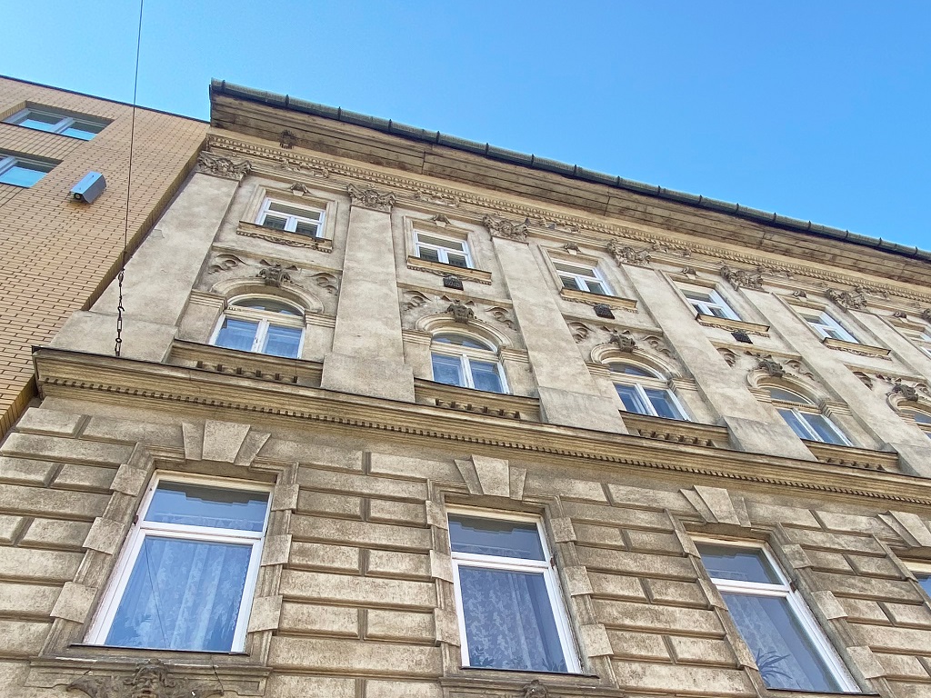 Nefelejcs str. studio