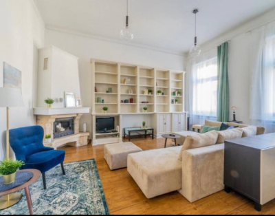 Kertész str. big studio