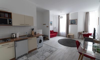 Üllői str. 1-bedroom serviced Apt.III.